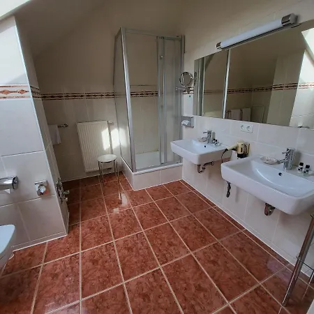 4 Sterne Hubertusburg Apartment *